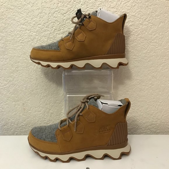 Sold on e - Picture 5 of 12